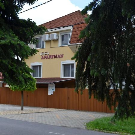 Gazlang Apartman Hajduszoboszlo Luaran gambar