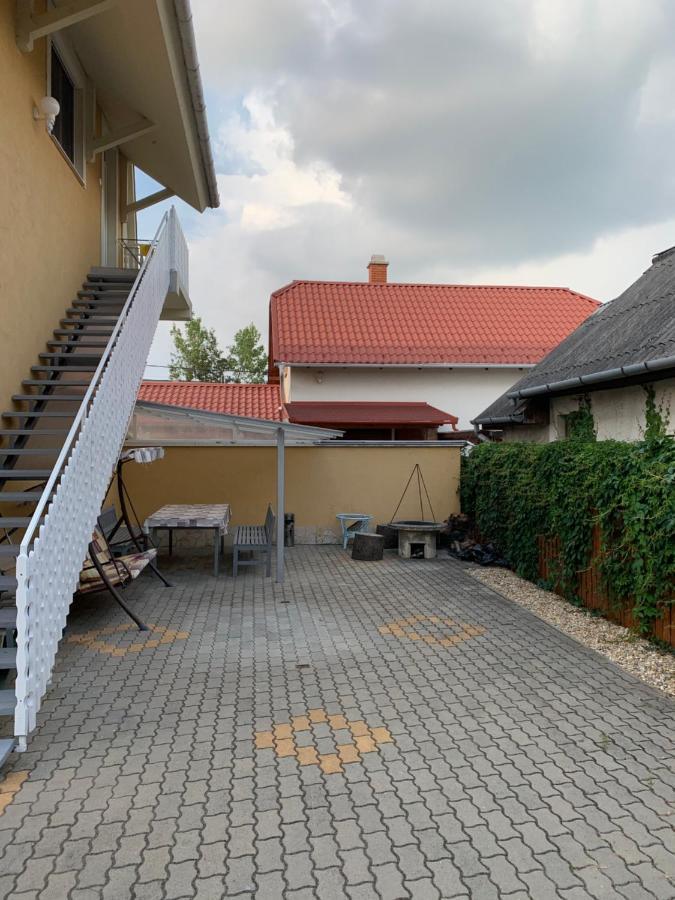 Gazlang Apartman Hajduszoboszlo Luaran gambar