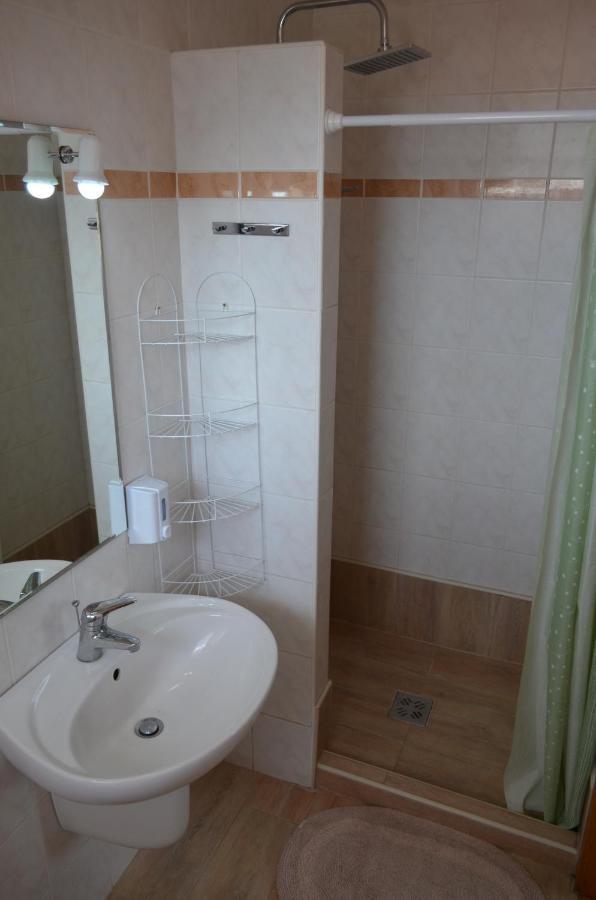 Gazlang Apartman Hajduszoboszlo Luaran gambar